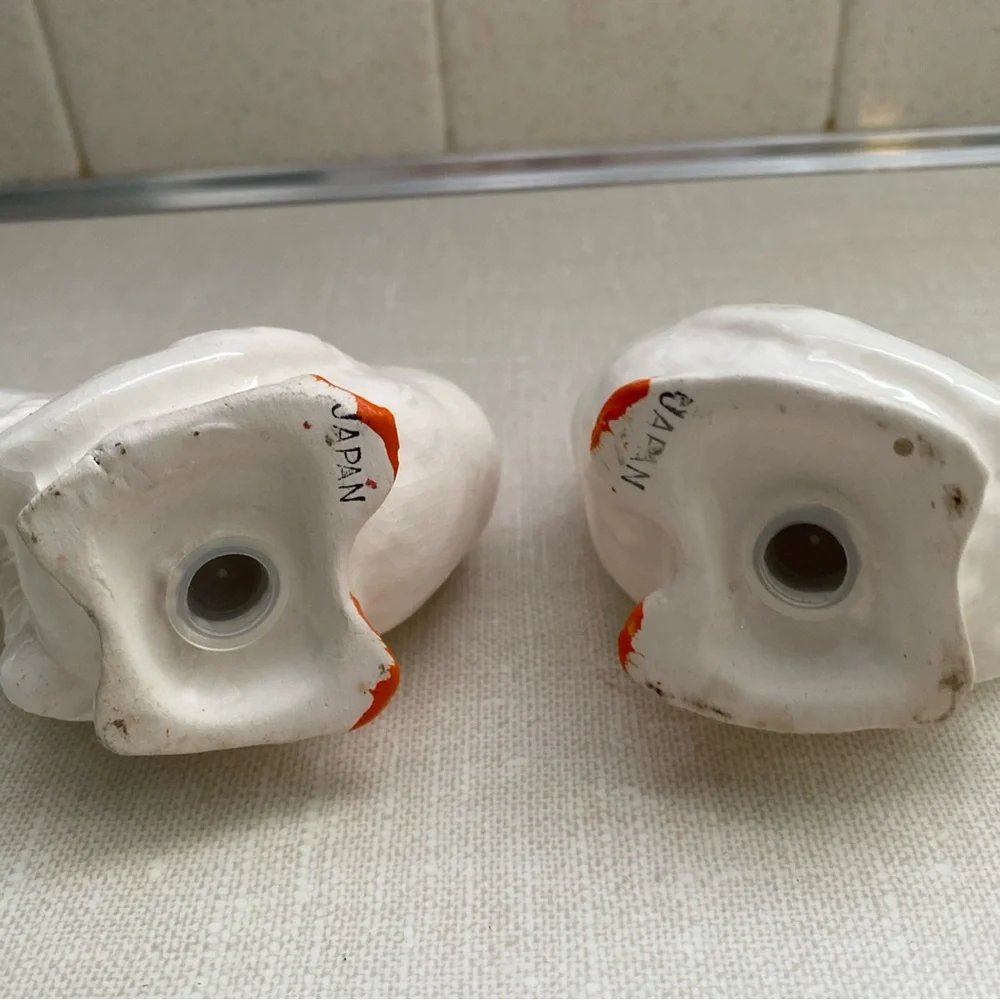 Vintage Japan Rooster Hen Chicken Salt And Pepper Shakers‎ Set